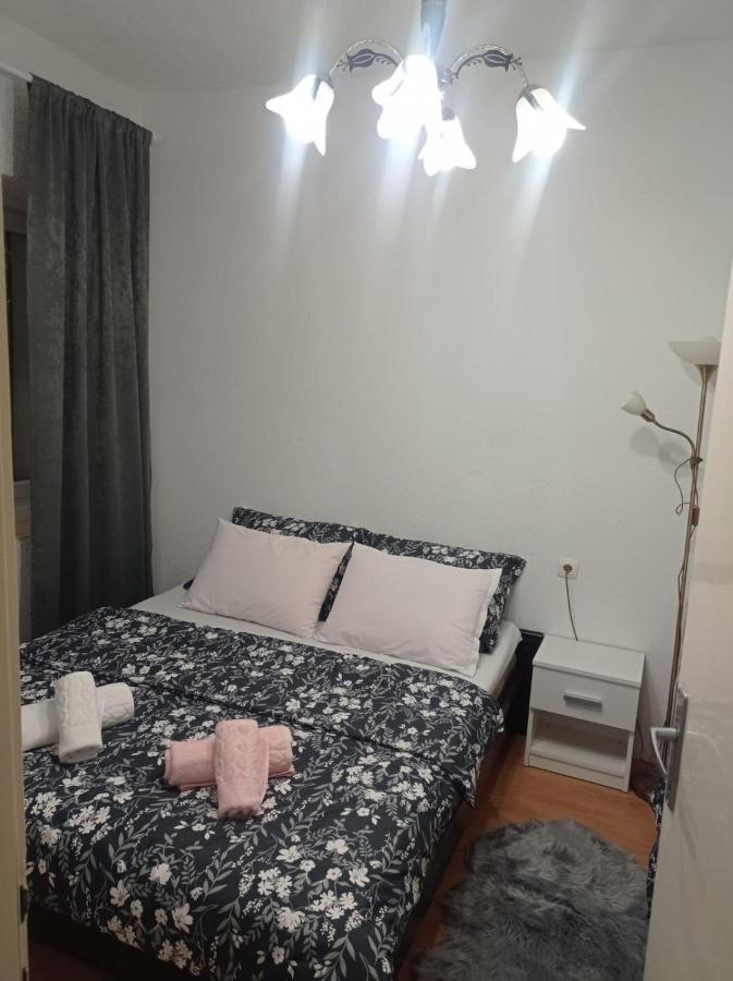利夫诺Apartman Lili公寓 外观 照片